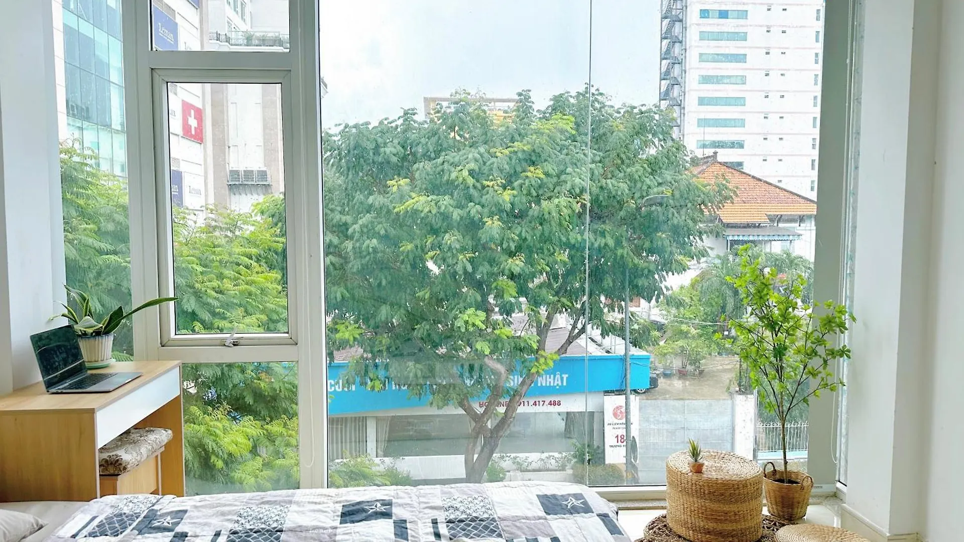 Mat Tien Quan 3 - Nha Kinh View Dep - Co Thang May Ho Chi Minh City